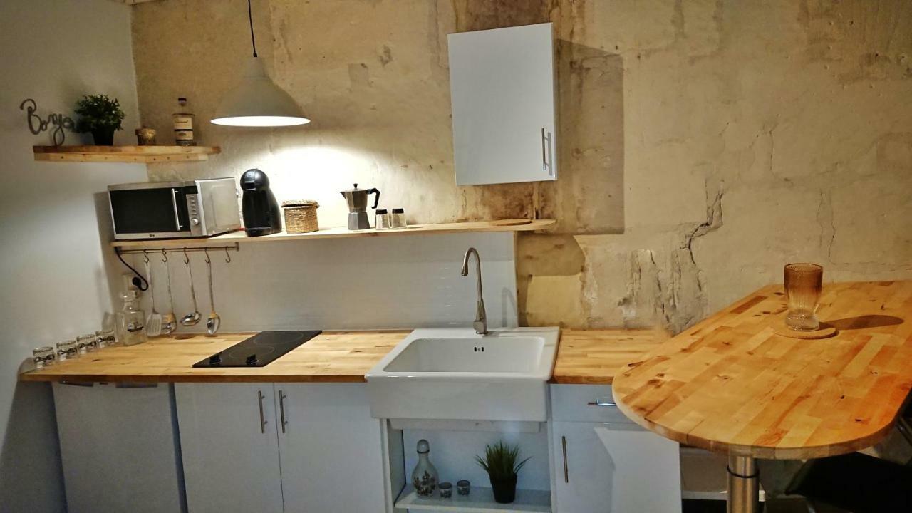 Apartment Place De La Roquette, Centre Historique Arles